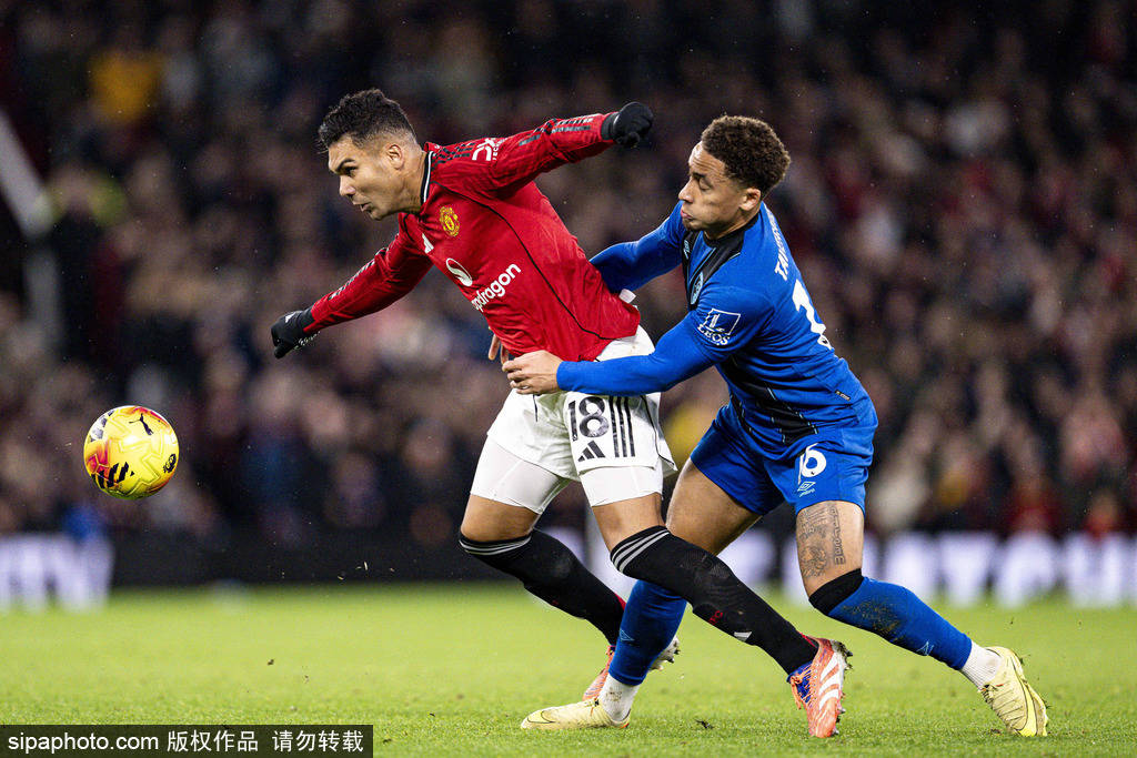 前锋冷静破门，展现成熟心态