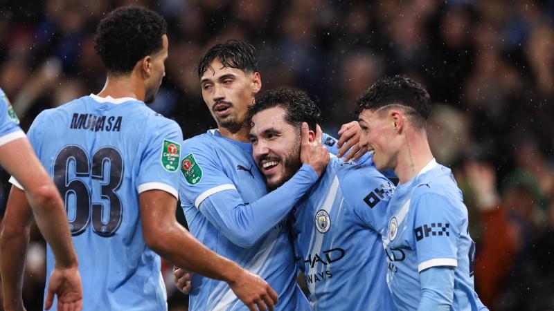 哈兰德百球：左脚71+右脚11，头球11个，其他部位1球